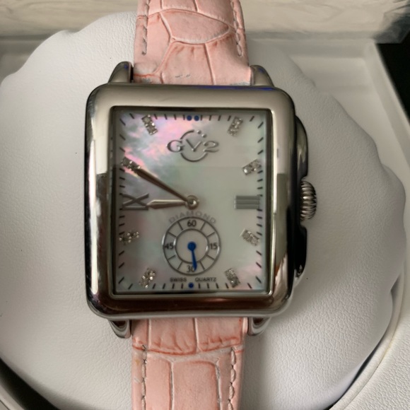 GV2 by Gevril - Picture 3 of 6